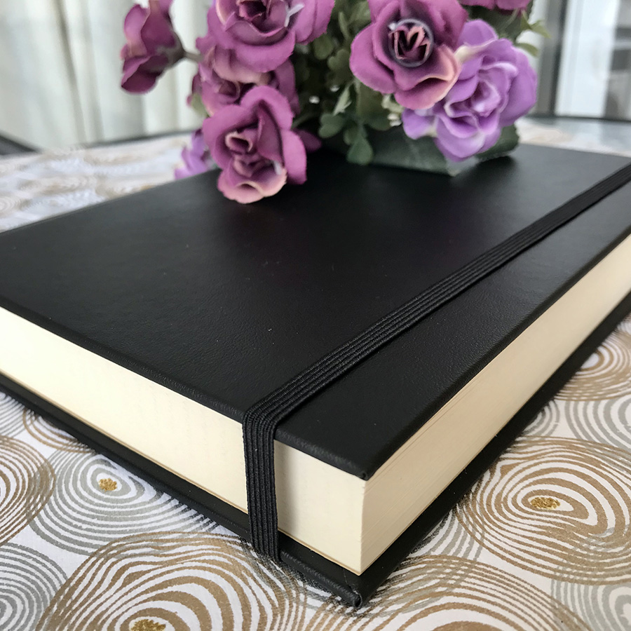 Caderno A5 (médio) Pontilhado 144 folhas de 115g - Imagem 2