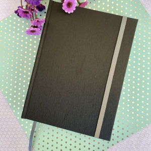 Caderno A5 (médio) Quadriculado 120 folhas de 90g