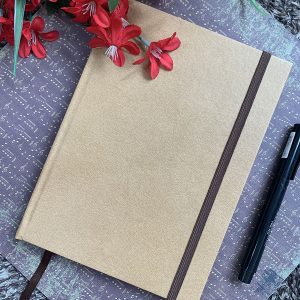 Caderno A5 (médio) Pautado 80 folhas de 90g