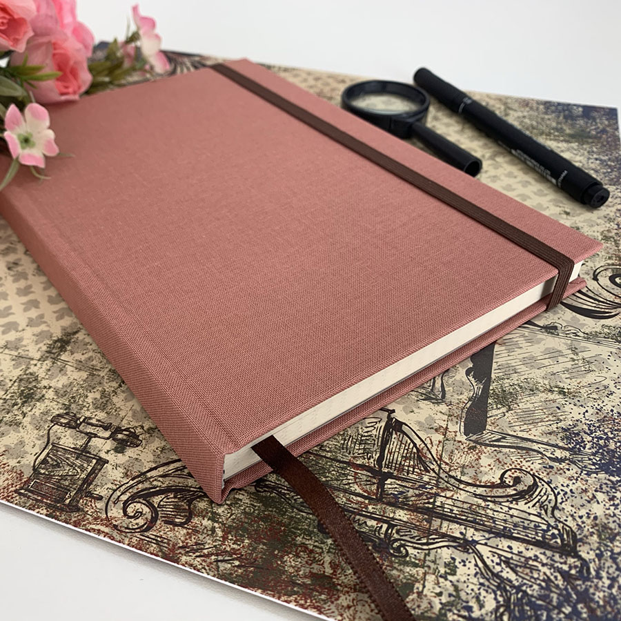 Caderno A5 (médio) Quadriculado 80 folhas de 90g - Imagem 2