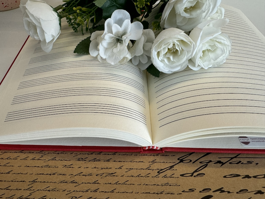 Caderno-A5-Música-80-Folhas-90g-5-vermelho-cereja