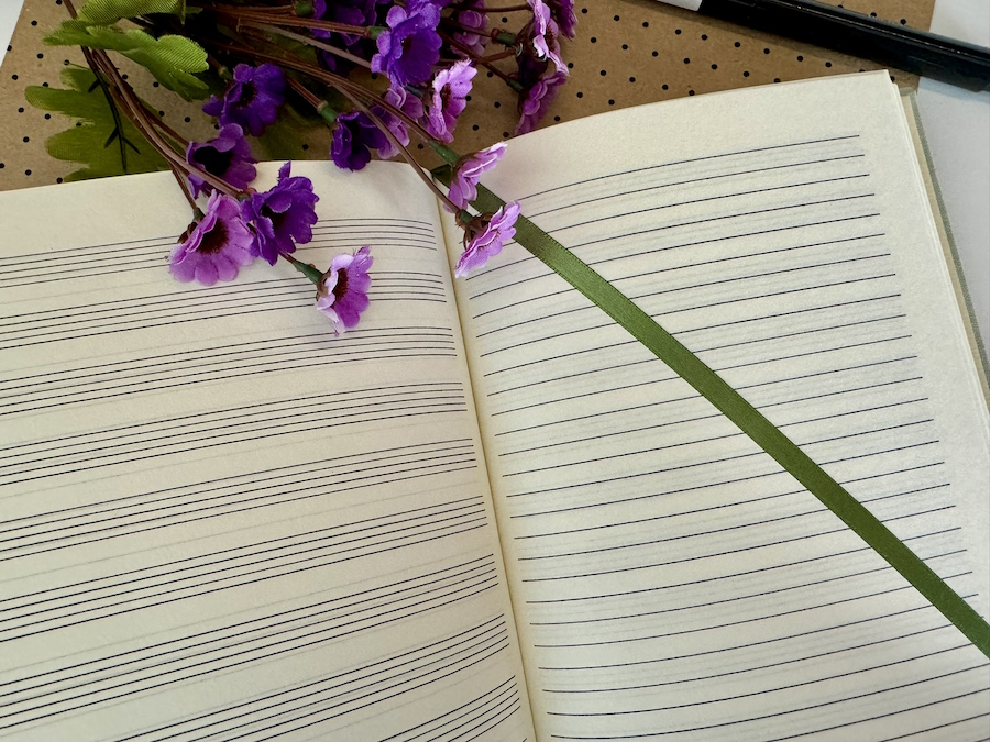 Caderno A5 (médio) de Música 80 Folhas de 90g - Imagem 3
