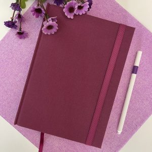 Caderno A5 (médio) Pontilhado 170 Folhas de 90g