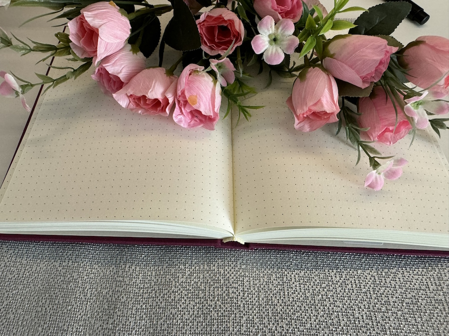 Caderno-A5-Pontilhado-96-Folhas-140g-5-Rosa-Fucsia