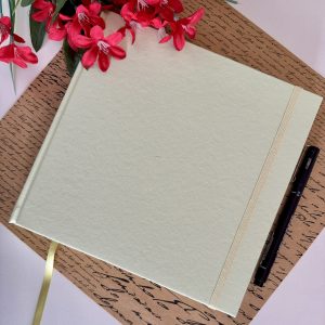 Caderno Quadrado Pontilhado 100 Folhas de 90g