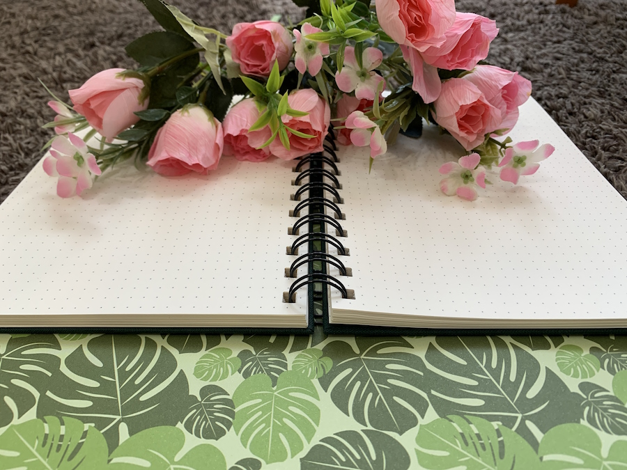 Caderno-A5-Pontilhado-100-folhas-80g-Espiral-5-Verde-Bandeira