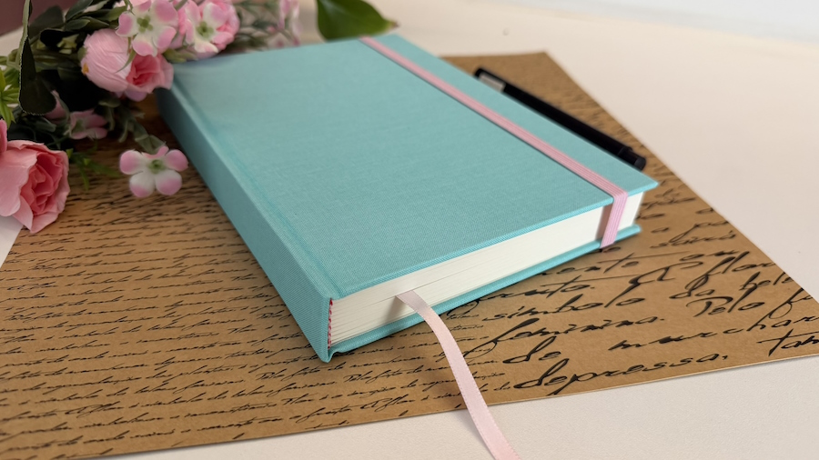 Caderno A5 (médio) Pontilhado 96 Folhas de 140g - Imagem 5