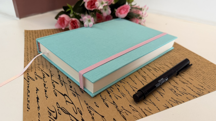 Caderno A5 (médio) Pontilhado 96 Folhas de 140g - Imagem 4