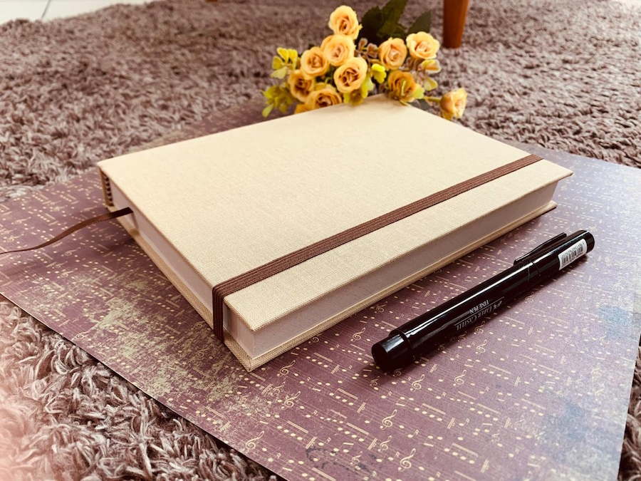 Caderno A5 (médio) Sem Pauta 170 Folhas de 90g - Imagem 3