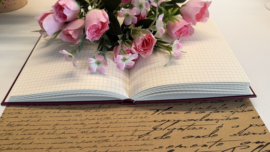Caderno-A5-Quadriculado-80-Folhas-90g-5-Saphir-Vinho