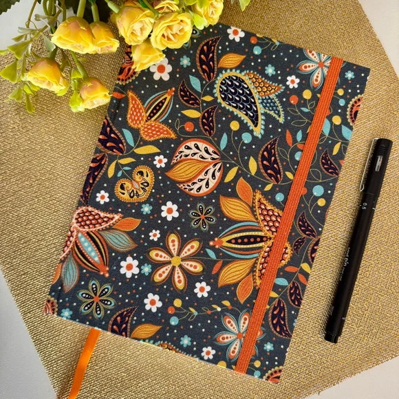 Pronta Entrega - Caderno A5 (médio) Pontilhado 120 Folhas de 80g