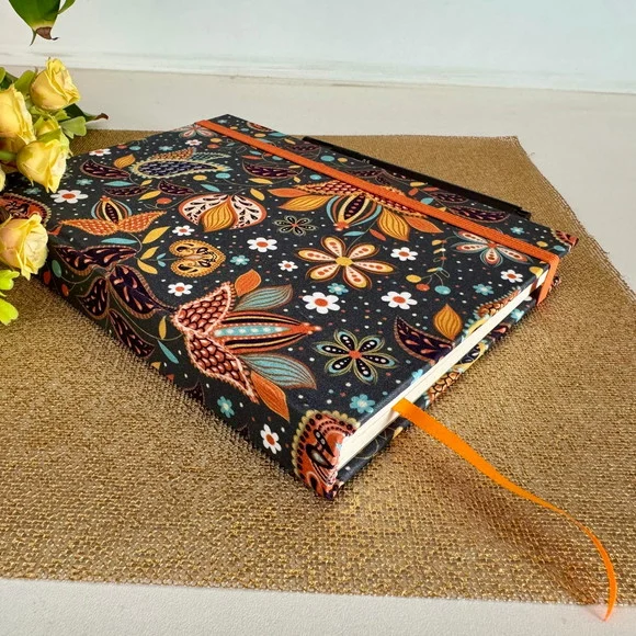 Pronta Entrega - Caderno A5 (médio) Pontilhado 120 Folhas de 80g - Imagem 4