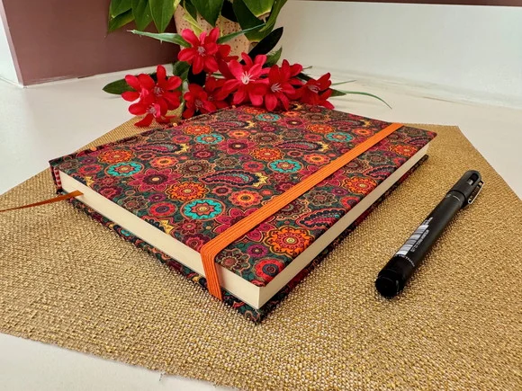 Pronta Entrega - Caderno A5 (médio) Pontilhado 120 Folhas de 80g - Imagem 3