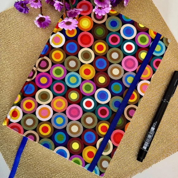 Pronta Entrega - Caderno A5 (médio) Pontilhado 60 Folhas de 120g