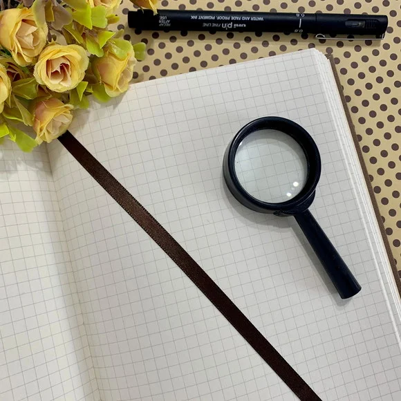 Pronta Entrega - Caderno A5 (médio) Quadriculado 96 Folhas de 90g - Imagem 3
