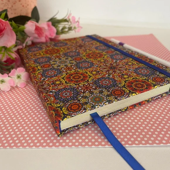 Pronta Entrega - Caderno A5 (médio) sem Pauta 100 Folhas Coloridas de 80g - Imagem 5