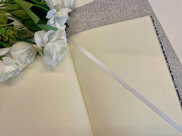 Pronta Entrega - Caderno A5 (médio) sem Pauta 100 Folhas de 80g com Estojo - Imagem 4