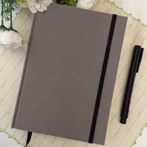 Caderno A5 Médio Quadriculado 150 Folhas de 90g