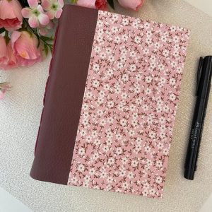 Pronta Entrega - Caderno 17,5x12,5 sem Pauta com 108 Folhas de 90g