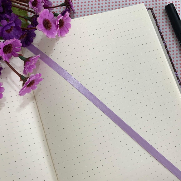 Pronta Entrega - Caderno A5 (médio) Pontilhado 100 folhas de 80g - Imagem 3