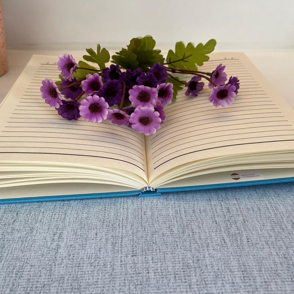 caderno-a5-medio-quadriculado-72-folhas-de-90g-avena