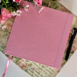 Pronta Entrega - Caderno Quadrado sem Pauta 150 Folhas de 90g