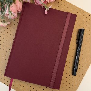 Caderno A5 (médio) Pontilhado 120 Folhas de 90g