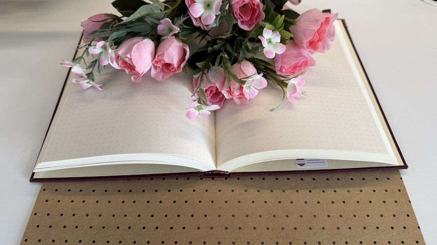 Caderno-A5-Pontilhado-120-Folhas-90g-5-vinho