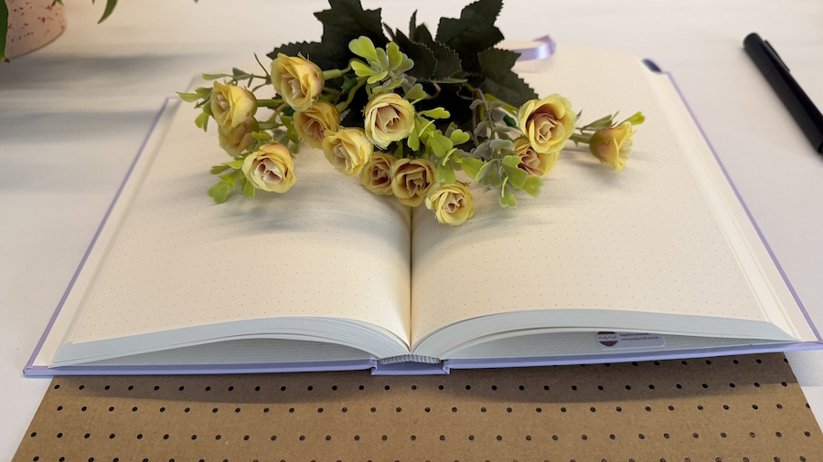 Caderno-A5-Pontilhado-204-Folhas-80g-5-lilas