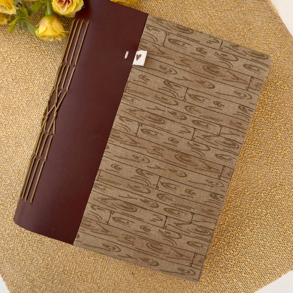 Pronta Entrega - Caderno 17,5x12,5 sem Pauta com 108 Folhas de 90g