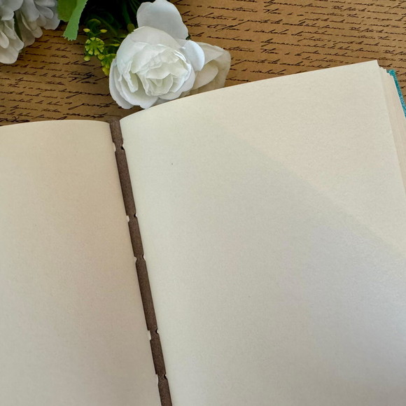 Pronta Entrega - Caderno 17,5x12,5 sem Pauta com 108 Folhas de 90g - Imagem 4