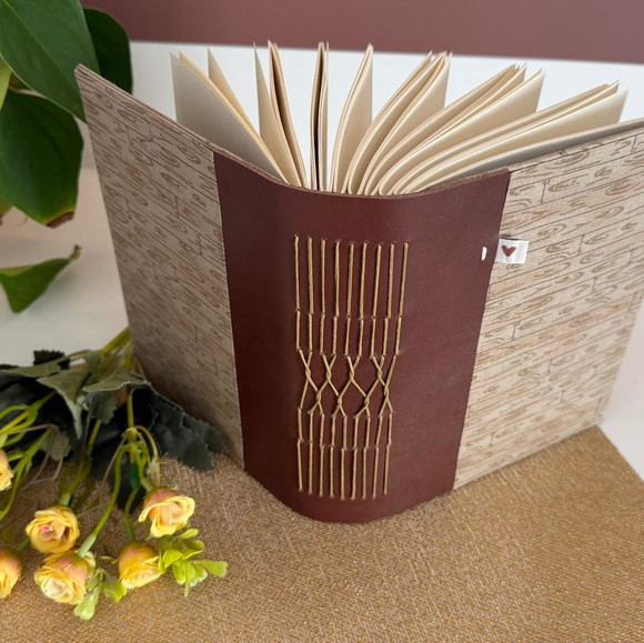 Pronta Entrega - Caderno 17,5x12,5 sem Pauta com 108 Folhas de 90g - Imagem 5