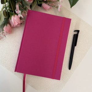 Caderno A5 (médio) Pontilhado 96 Folhas de 140g